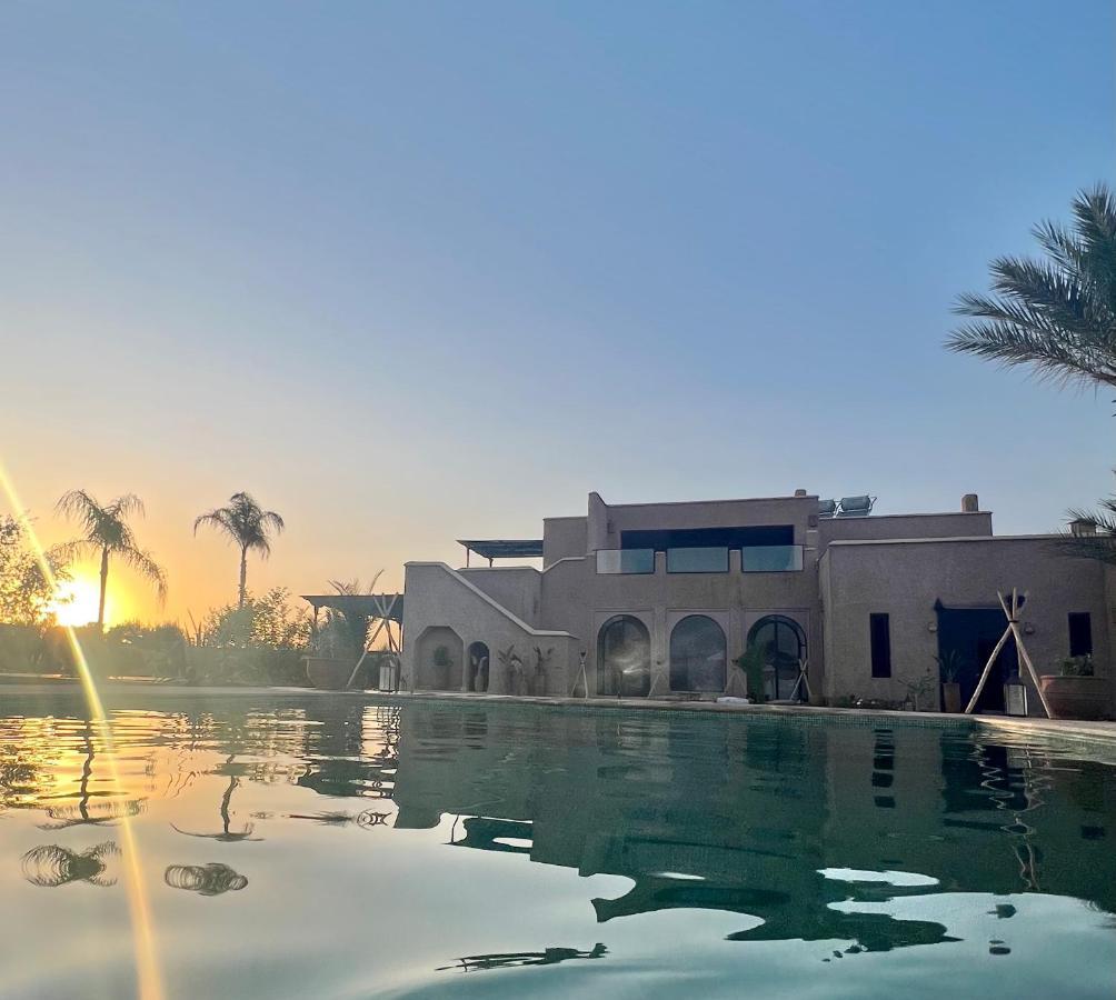 Villa Beij Sidi Abdallah Ghiat Luaran gambar